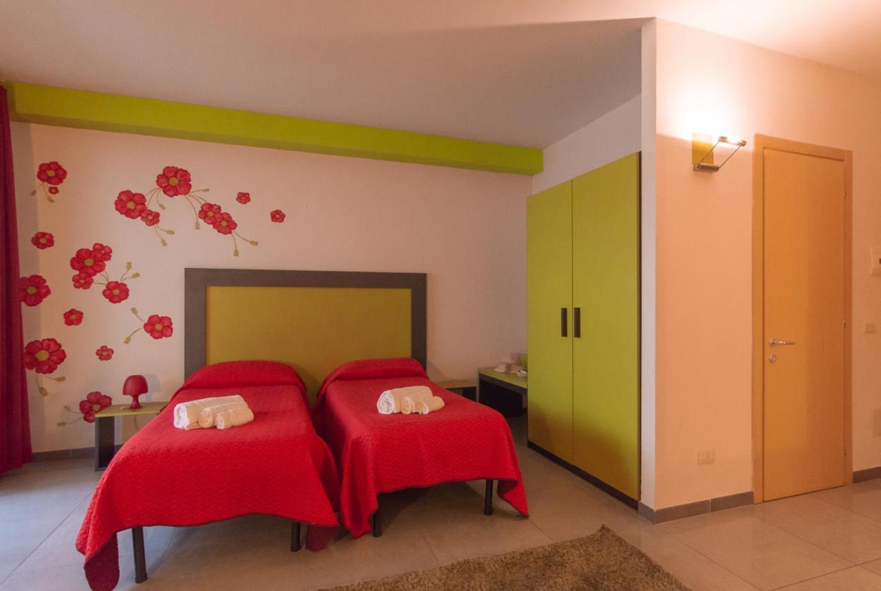 Delta Rooms Ольбія Екстер'єр фото