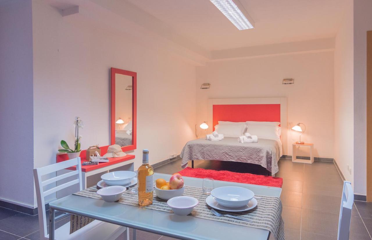 Delta Rooms Ольбія Екстер'єр фото